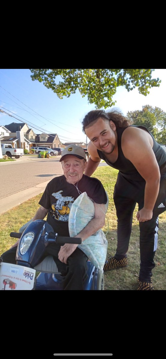 McarthurNick's tweet photo. Rip pops🕊️ this years for you https://t.co/5FT5Y1HnIn
