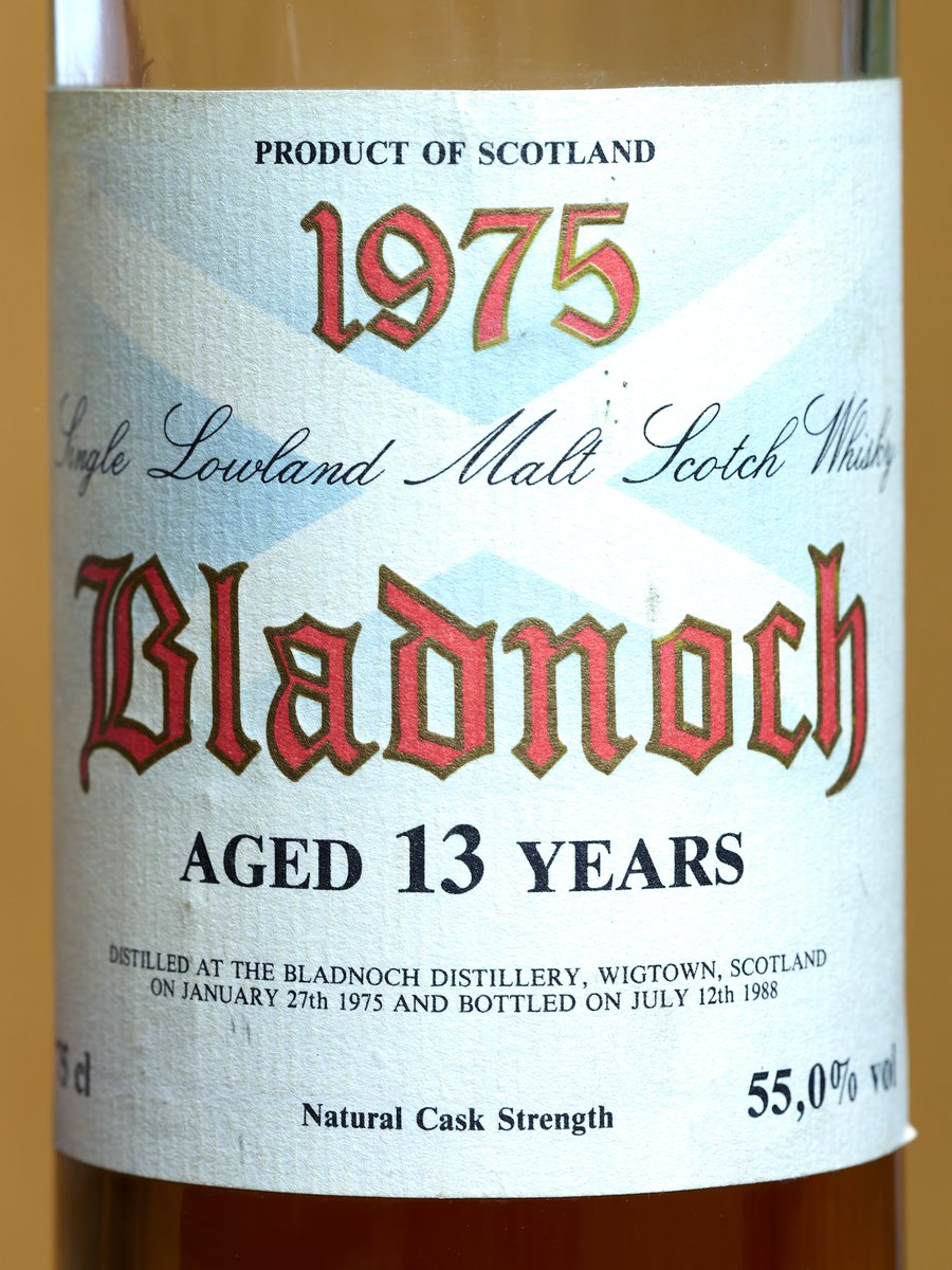 katt87's tweet photo. #ブラドノック #Bladnoch 13 yo 1975 (55.0%, G&amp;M for #Intertrade, 216 bottles)

#whisky #GFX100II
📷FUJIFILM FUJINON GF120mmF4 R LM OIS WR Macro https://t.co/oSRH2nfztp