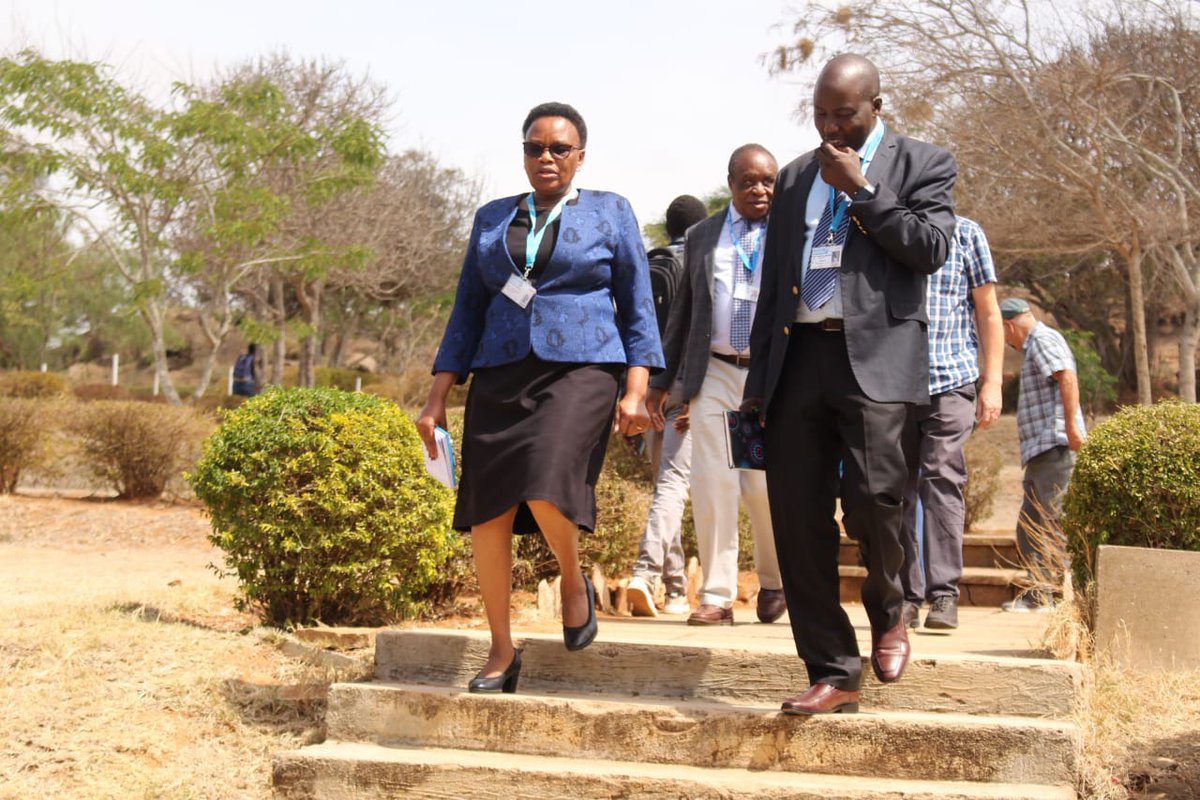 kingkid__'s tweet photo. Prof. Laban P. Ayiro's reappointment affirms his status as one of the most respected academic leaders. Widely regarded as the best Vice Chancellor in the country, his continued leadership promises a bright future for Daystar University.
#ProfLabanAyiro https://t.co/FGCdHQhLze