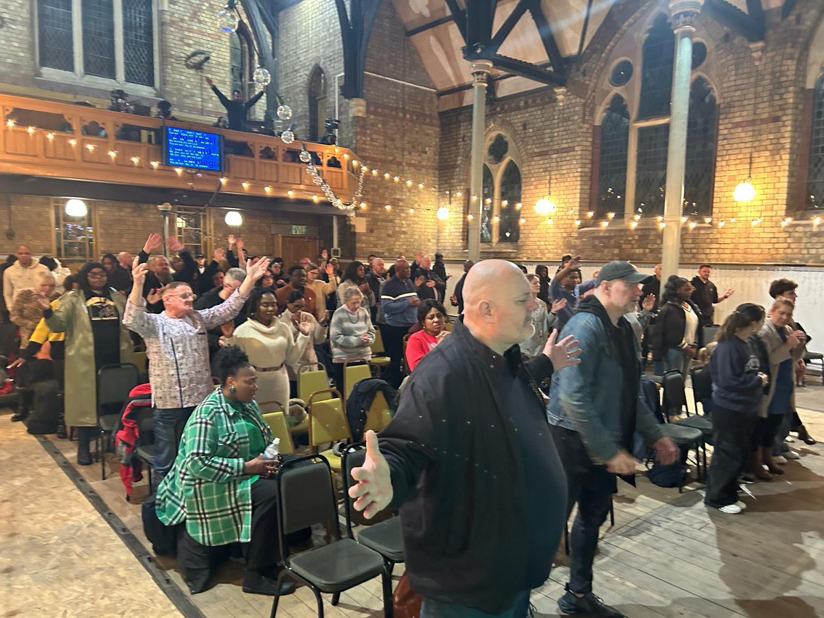 Incredible time at Rock Church Network in Walsall - speaking at their Green Room Conference. Wonderful leaders lovely people and a fab weekend 🔥🙏🏽 #localchurch #mission #harvest