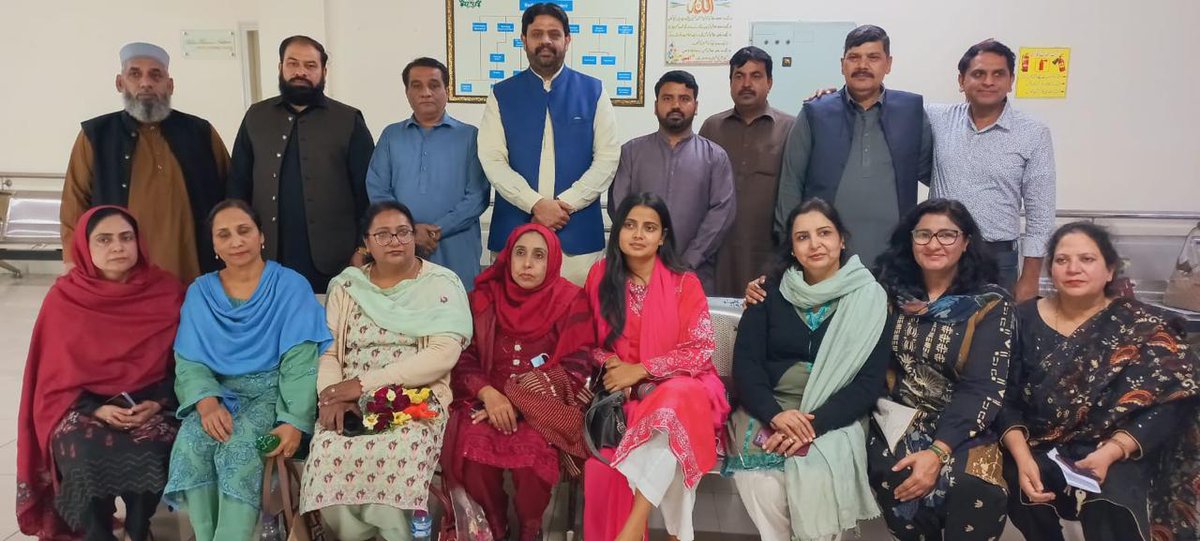 uniapro's tweet photo. 🎉📢 Celebrating our union affiliates from Pakistan 🇵🇰 on #IWD2024,  where women take the lead in unions, breaking barriers, and shaping a  more inclusive future! ✊ https://t.co/9EcdvMFZ20