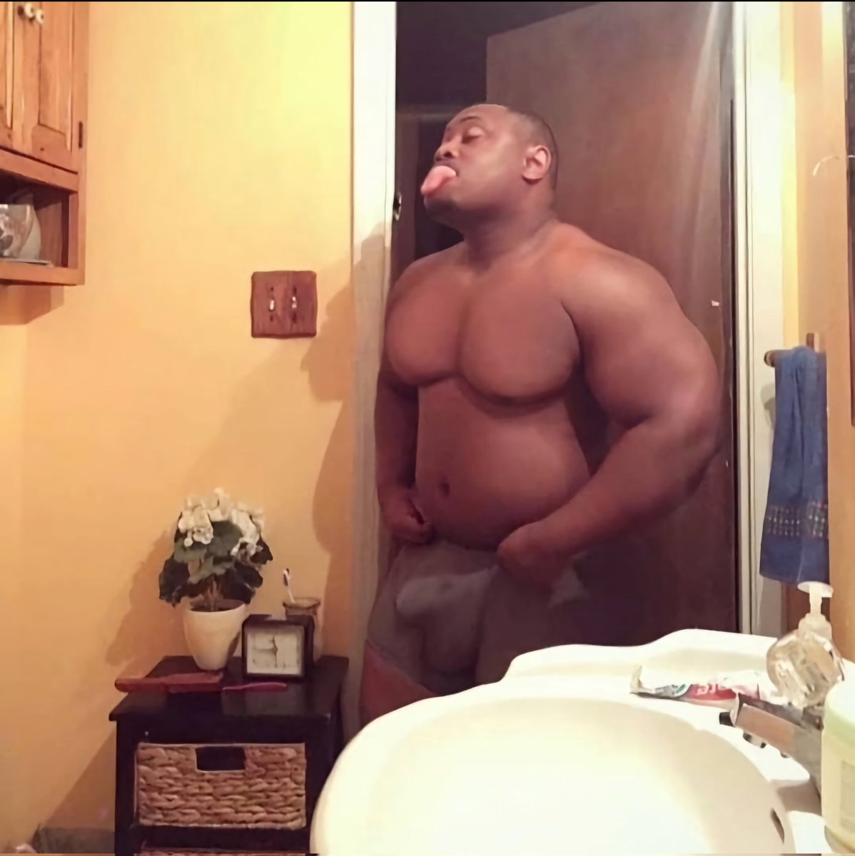 Bear Mane tweet media