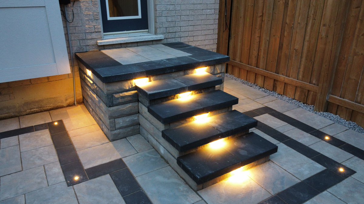 DexterNg's tweet photo. We are a full service Toronto/GTA Construction/ Landscaping Company offering interlock, deck installs, outdoor lighting, in home renos and much more. https://t.co/iiVpd4Bc1H