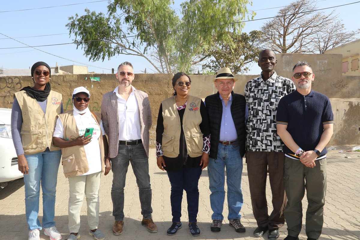 FAOSenegal's tweet photo. 📍Dakar, Thiès, Fatick, Tamba 

Dans le cadre du projet #GHS financé par @USAID,  l’équipe d’urgence de la @FAO a mené une mission avec @MepaSenegal et le Laboratoire national pour le contrôle de la présence de Lucilie Bouchère au Sénégal 🇸🇳 

🗓️ Du 5 au 9 mars
 #FAO_ECTAD https://t.co/Cel7iPsIcL