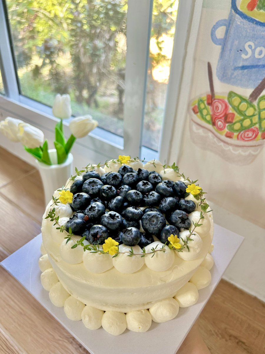 Gentle_Crumb's tweet photo. Pre-order homemade cake for special day ✨

เปิดจองเค้กประจำเดือนมีนาคม-เมษายนค่ะเค้กที่ร้านใช้วิปครีมเเดรี่เเท้ วัตถุดิบพรีเมี่ย�� เป็นสูตรโฮมเมดหวานน้อย พร้อมผลไม้แบบล้นๆ ที่สำคัญสามารถส่งต่างจังหวัดได้นะคะ 
 
#เค้กวันเกิด #เค้กโฮมเมด #เค้กส่งต่างจังหวัด #รีวิวเชียงใหม่ https://t.co/aXbqdh2D1n