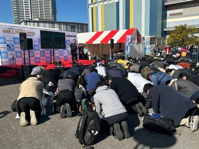 animatetimes's tweet photo. 『アイドルマスター ミリオンライブ！』×「豊洲防災Festiv@l 2024」コラボの公式レポートが到着！

元看護師のアイドル・豊川風花によるAED救命講習会を実施

#豊洲ぼうさい 
#ミリオンライブ 
#ミリアニ
#ミリシタ

https://t.co/1Qld6pSl4N https://t.co/nuWRv6krZR