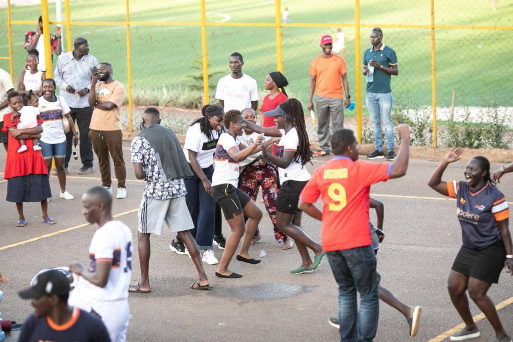 nemostarsclub's tweet photo. #AppreciationPost
To the 7th player from yesterday’s encounter🔖NEMO 3-2 SPORT-S (25:14, 25:20, 28:30, 14:25, 17:15)
Your adrenaline,vibe and oomph were contagious and the perfectFit for the victory 🧩 puzzle!
WeCherishYou👏🏿👏🏿👏🏿
#lunchtime-bliss #NEMObound😎
📸@Mugambwa_ https://t.co/rjMToJkMWN