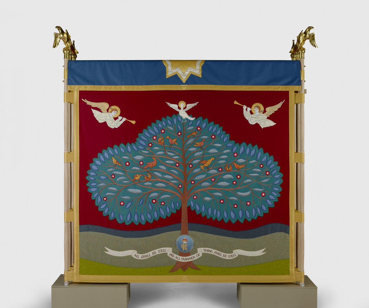 It's #CommonwealthDay. This Anointing Screen from The King’s Coronation features a tree with 56 leaves, representing the 56 member countries of the Commonwealth. It was used during the most sacred moment of the Coronation last year.