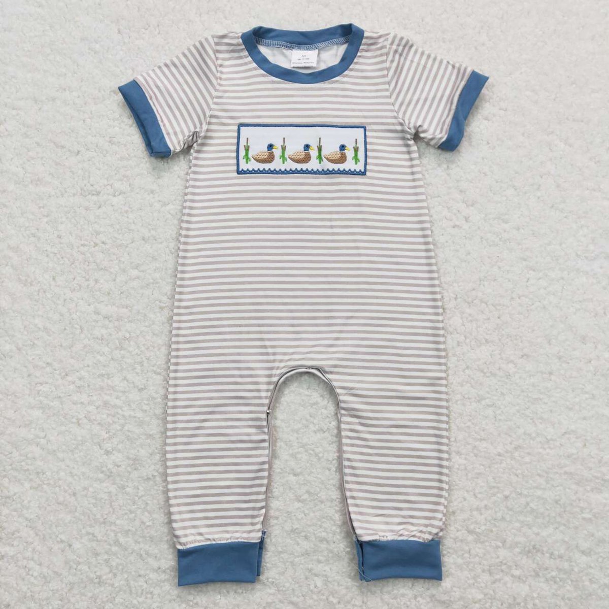 AnnAbel40330535's tweet image. Duck Embroidery Stripes Print Baby Boys Summer Romper
zhihaovip.com/products/sr094…
#babyboysclothes #romper #summer #duck #embroidery