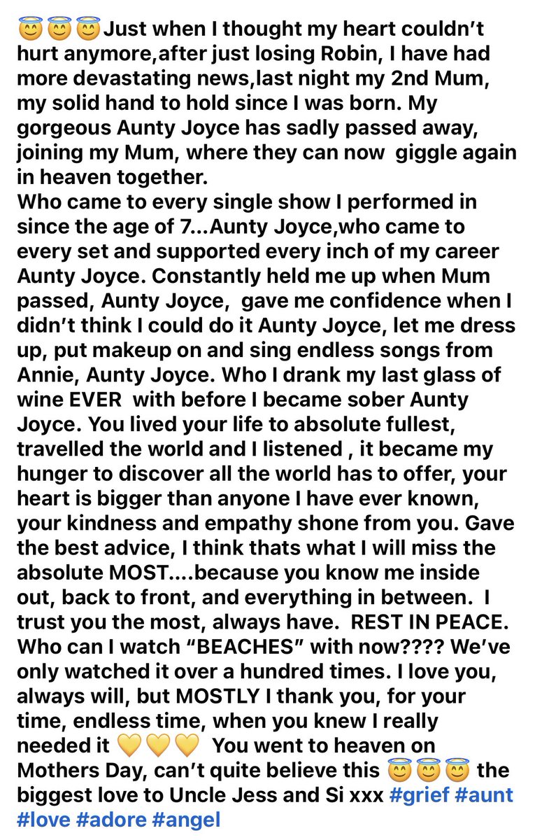 LISA RILEY (BLUE TICK) tweet media