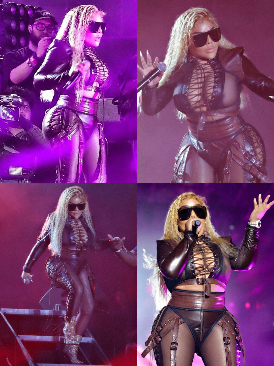 LilKimMedia's tweet photo. Lilβ Kim performing at Pass The Mic Live last night. https://t.co/A6wNLWeh8a