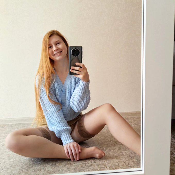 I'll be online on chaturbate  this week 🌞 #stockings #hair #legs https://t.co/CowszWQ5IA<a href="/tag/stockings"class="tags">#stockings</a><a href="/tag/legs"class="tags"><span>#legs</span></a><a href="/tag/hair"class="tags"><span>#hair</span></a>