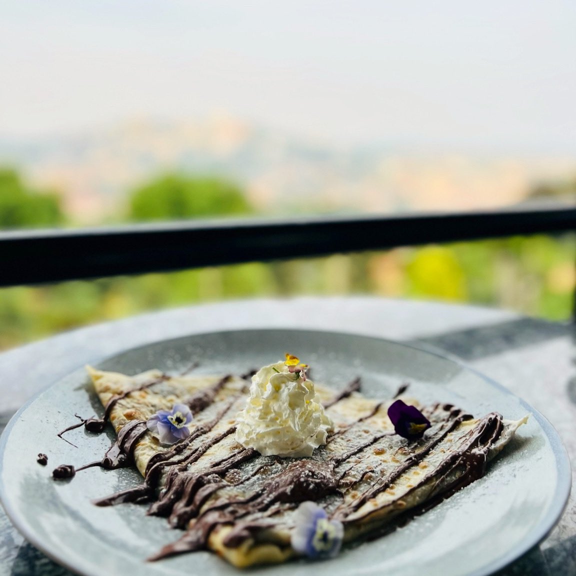 A timeless favorite: the Nutella Crêpe 😍

Grab one today, it’s calling your name! ✨