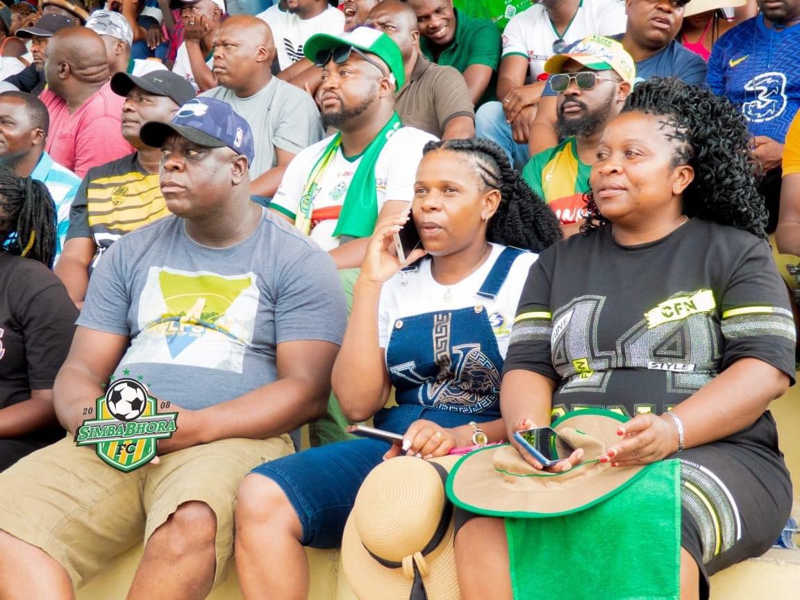 Mutare based gospel musician Dorcas Moyo was in attendance at Sakubva Stadium as Manica Diamonds played hosts to Simba Bhora FC