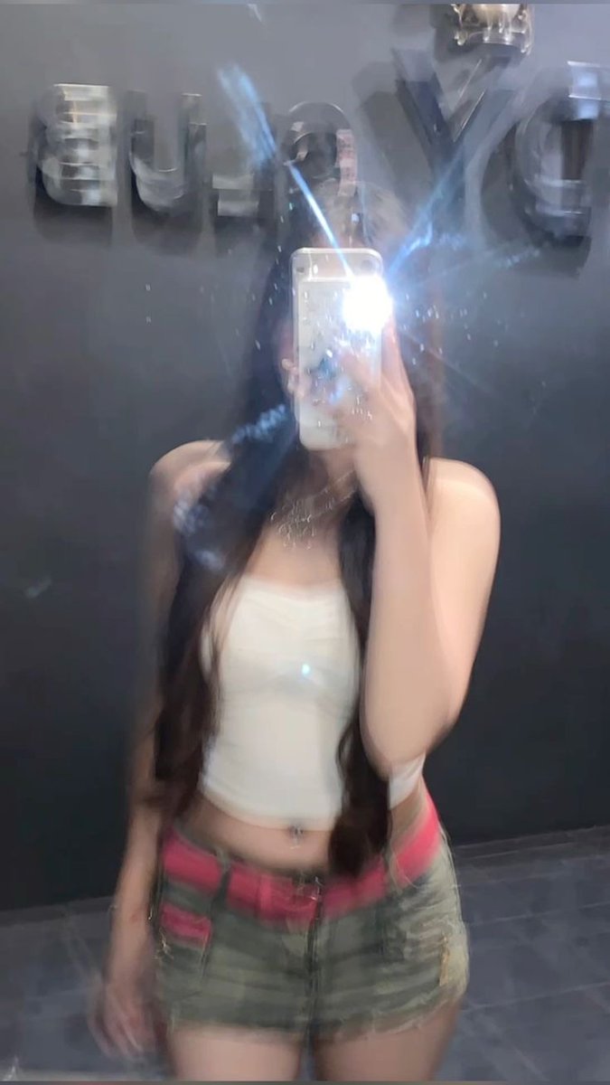 nitphphrnw9424's tweet photo. ออกไหนดีคืนนี้ ขอคนใจดีซัพแอคล็อคช่วยหน่อยน้าาา🥺 #แอคล็อคDm #fwbโคราช #โคราชนัดเย็ด #โคราชรับงาน #โคราชในเมือง #โคราชfwb https://t.co/WxWx1espEg