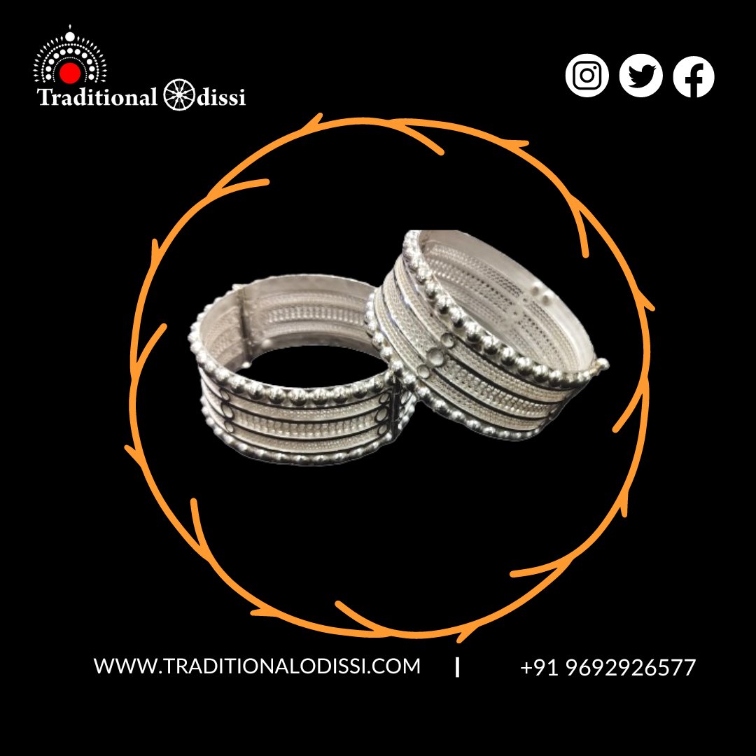 TraditionalO's tweet photo. Dive into the timeless elegance of #silver #Bengals at Traditional Odissi! Uncover a treasure trove of silver accessories, #Odissidancer jewellery, and exquisite silver artifacts that redefine sophistication.
Call us at +91 9692926577 to place your order today!
#bangle #bangleset https://t.co/bw6wOMB5AE