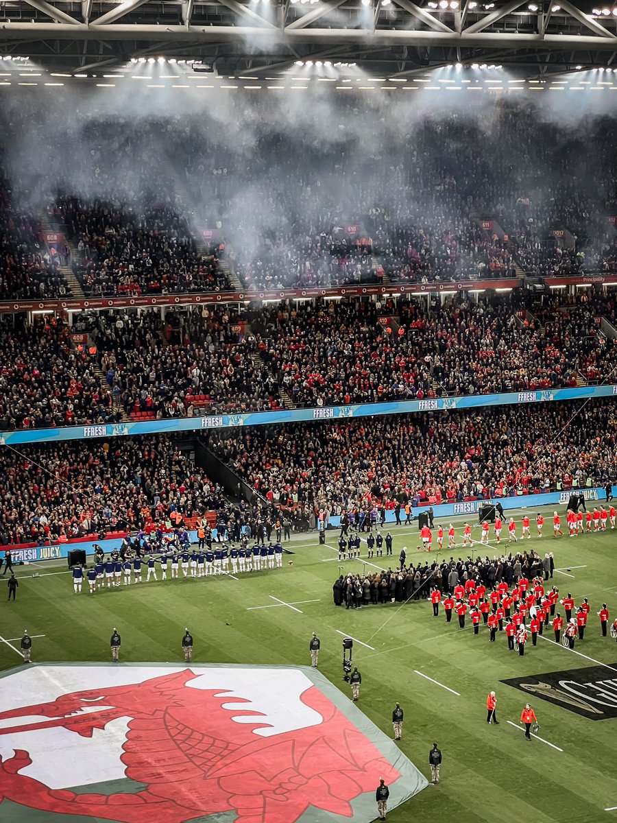 Juubby's tweet image. bilan de week-end : j’ai vécu pendant 72h une expérience dont rêvait la fille de 14 ans que j’étais, et je ne réalise pas encore tellement c’était exceptionnel ! ❤️🔥 #WALFRA