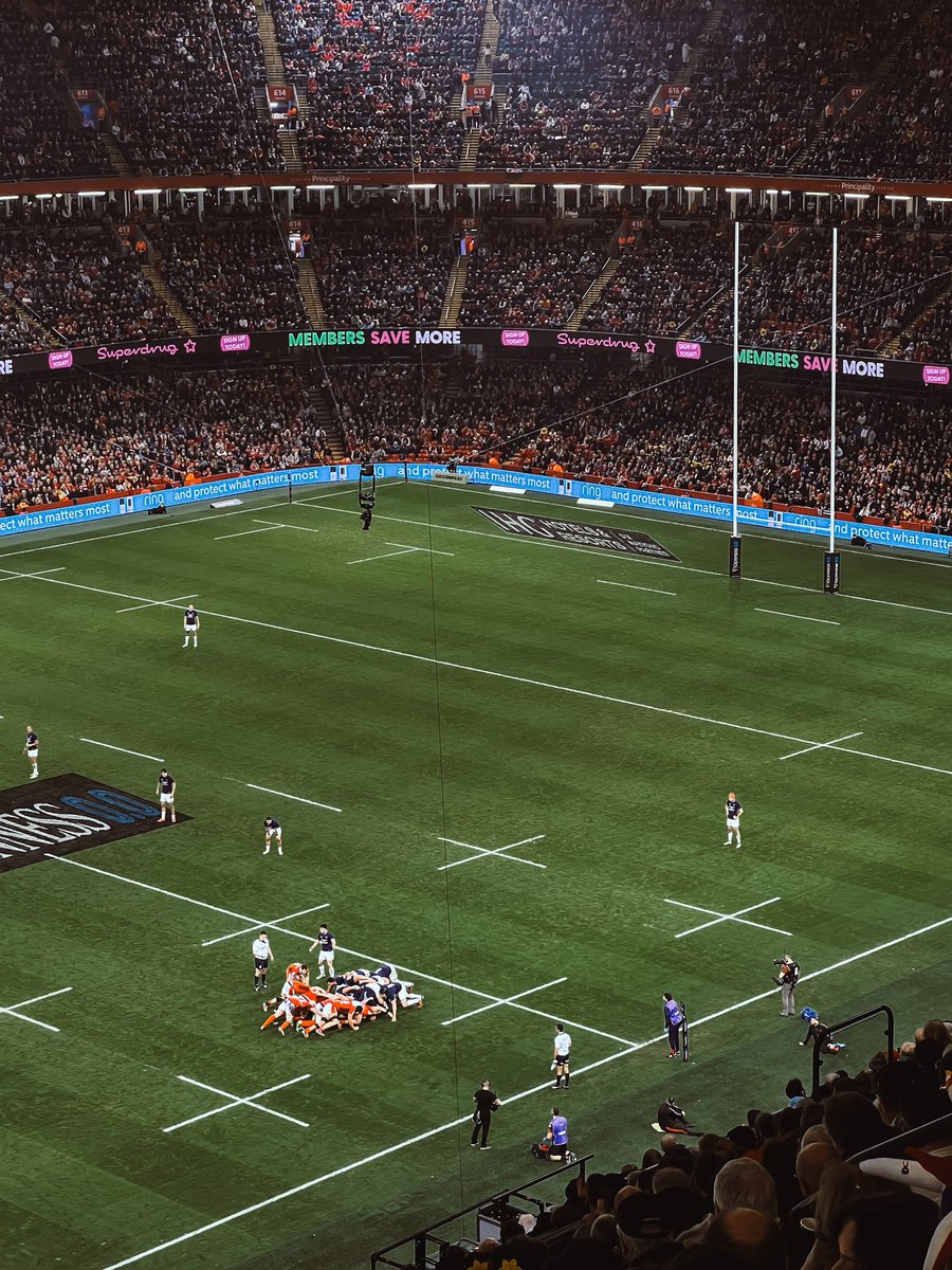 Juubby's tweet image. bilan de week-end : j’ai vécu pendant 72h une expérience dont rêvait la fille de 14 ans que j’étais, et je ne réalise pas encore tellement c’était exceptionnel ! ❤️🔥 #WALFRA