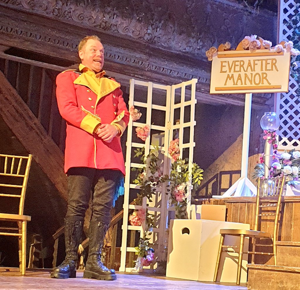 Kevenlaw's tweet photo. @RufusHound @sallyhodgkiss @theimprovathon @WiltonMusicHall Thanks Rufus, glad you liked them, I hope they boosted the flagging energy levels 😊 You, Sally & the whole cast of the Improvathon were just AMAZING💖🥰💖 Here's to doing it all again next year, & you being in @taskmaster of course 🥰 #Improvathon #MondayMotivation #Taskmaster https://t.co/kkFaaaqSKO