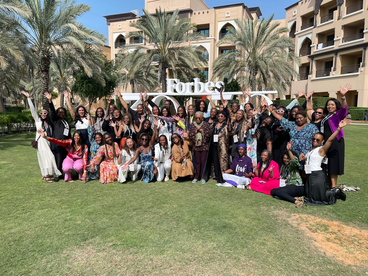 Women from around the world gathered in Abu Dhabi for the #Forbes3050 Summit to share their incredible stories of resilience and support one another. I was honored to take part in the Summit and accept a Lifetime Achievement Award. #IWD2024 @morningmika @HumaAbedin