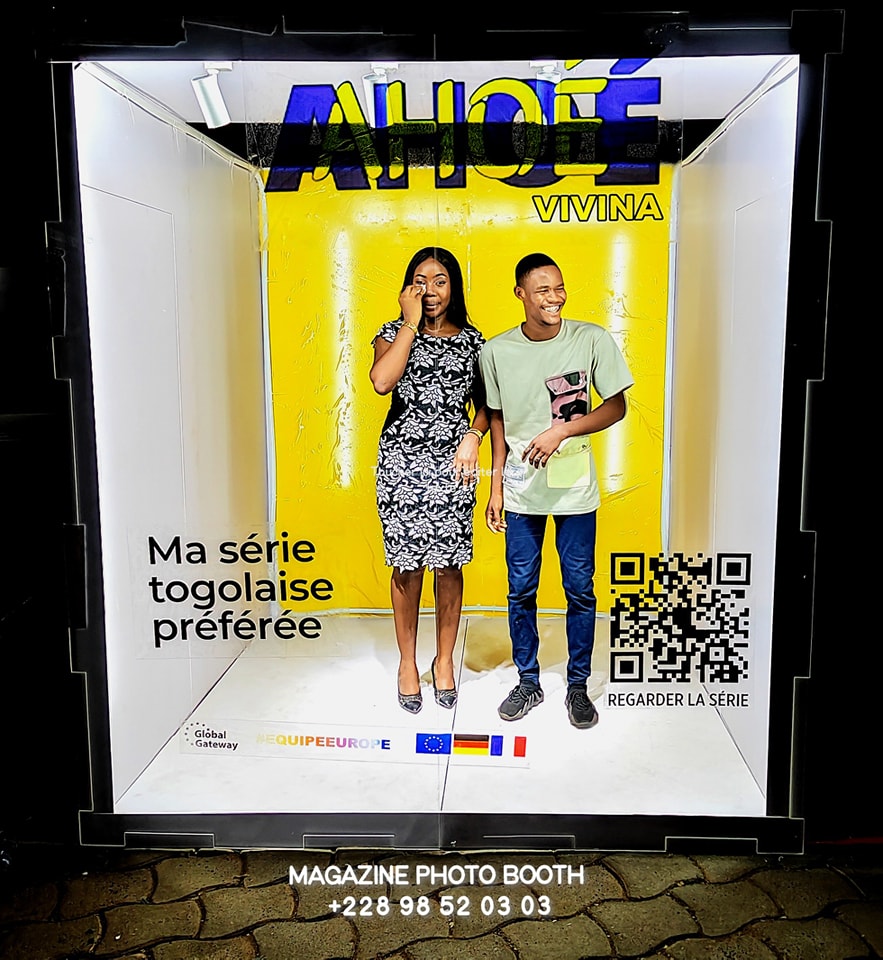 228Events's tweet image. NOTRE MAGAZINE BOOTH est là !

Le week-end dernier, Panorama Review a offert un aperçu exclusif des coulisses du Talk-show de la web-sérié AHOE , transformant les rires et les poses en chefs-d'œuvre dignes d'une couverture mga.

Contacter nous wa.me/22898520303

#228Events