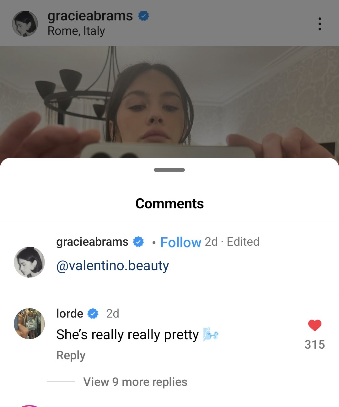 Lorde fix 🥀 on X: ""She's really really pretty 🌬️" - Lorde in the  comments of Gracie Abrams' latest Instagram post https://t.co/OZdBv2ZNyW" /  X