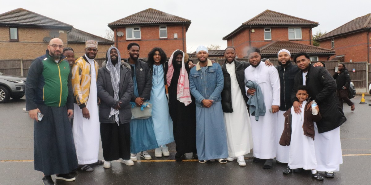 ICE_engineers's tweet photo. Ramadan Mubarak! 

Diversity in the workplace has shaped civil engineering.

Therefore, raising awareness about Ramadan at work should be a no-brainer.

Find out how you can support your colleagues by reading Mohamed Kamara’s blog: https://t.co/E5cIcreZsq 

#Ramadan https://t.co/X5yzzXeC41