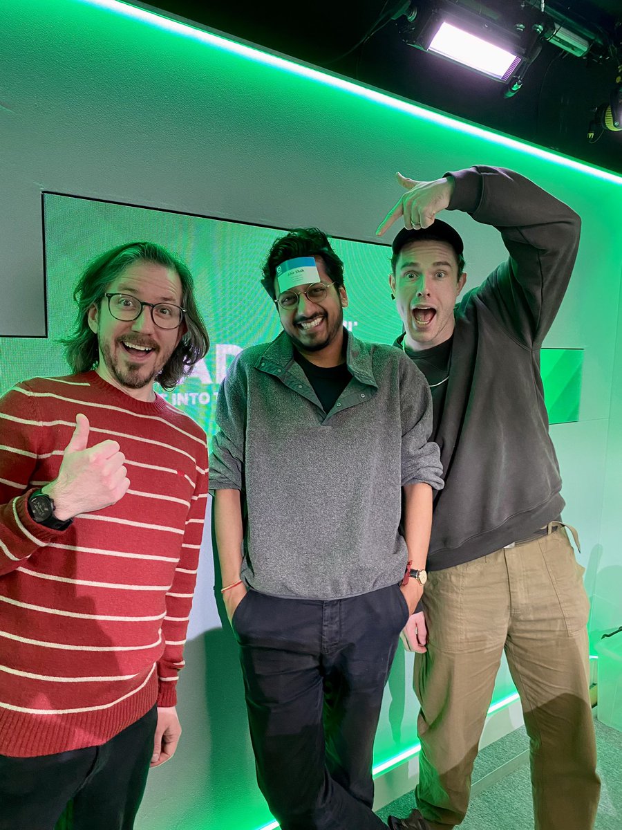 When @AhirShah joined @EdGambleComedy and @matthewcrosby yesterday it was pure coincidence that the studio was full of tasty Indian snacks. Get the podcast here or wherever you blah blah blah globalplayer.com/podcasts/episo… @RadioX