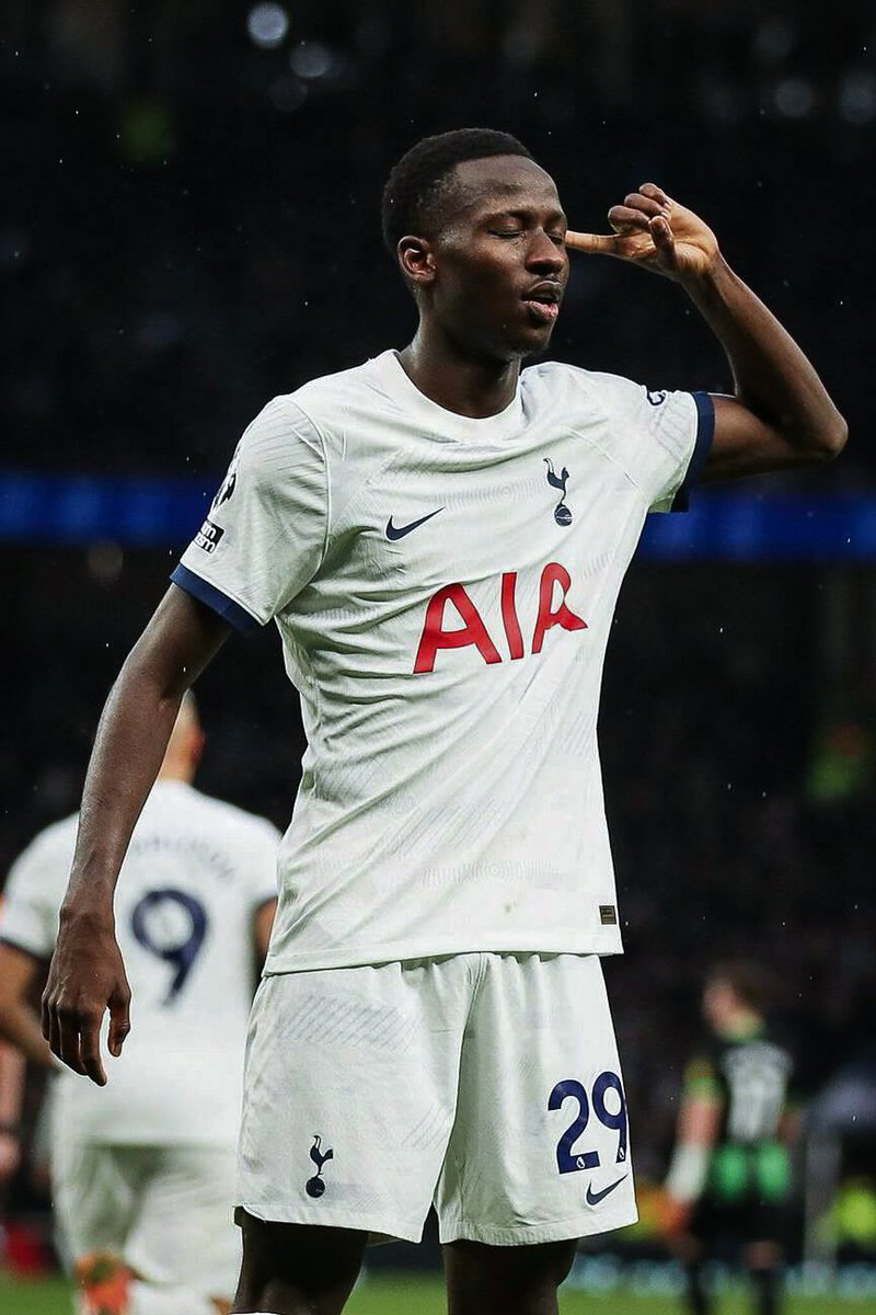 SpursArmyTweets's tweet photo. £14.6m for Pape Matar Sarr…

Bargain of the century! 💰🇸🇳 https://t.co/BxWLevodQP