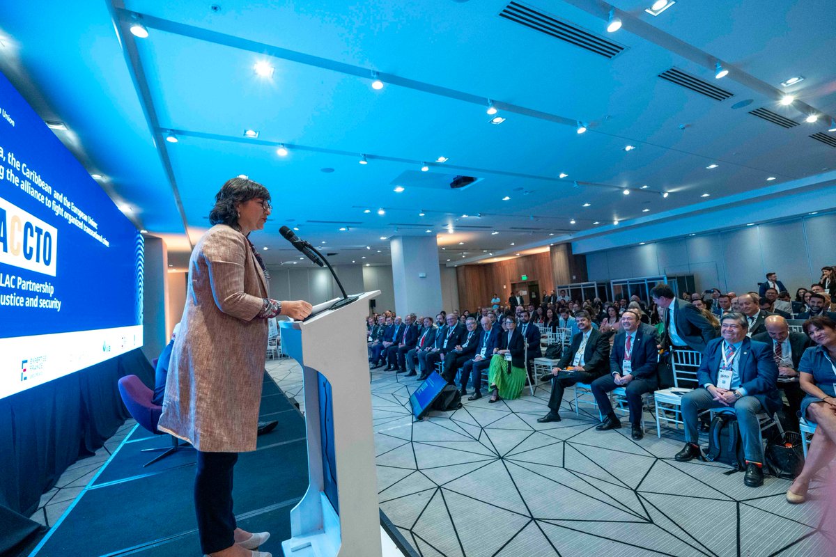 ELPACCTO's tweet photo. @pittiivor La Embajadora de la @UEenPanama @IzabelaMatuszUE ⬇️

"#ELPACCTO2 contribuirá a consolidar la asociación efectiva entre la #UE #AmericaLatina y el #Caribe"

#LanzamientoELPACCTO2 https://t.co/HK1IOcm0ZQ