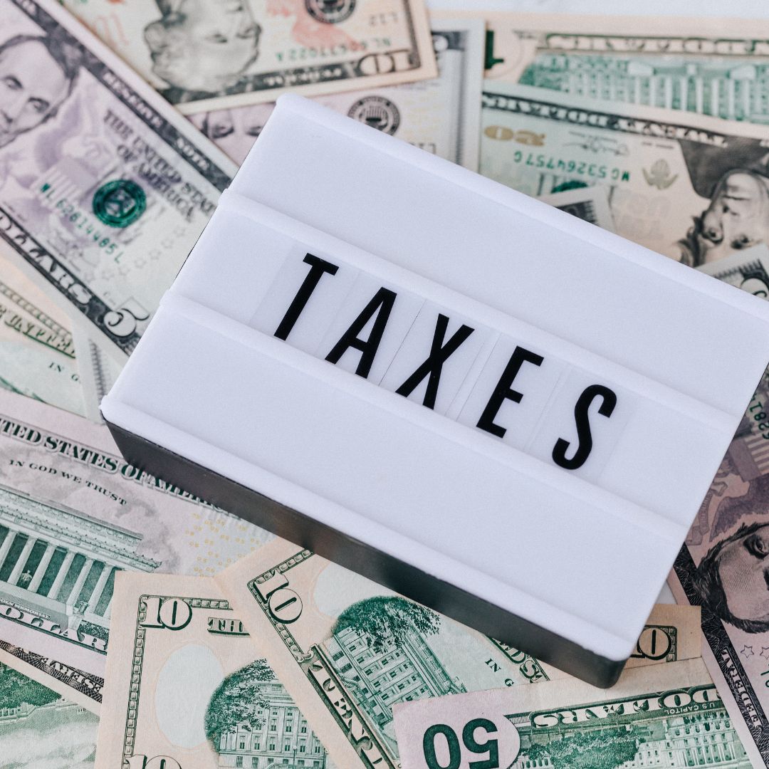 Our dedicated business tax team can help you get all of your business tax filings completed accurately and timely. Including Federal income tax, state tax, payroll tax, and sales tax. 

Contact us today for a quote:
hubs.la/Q02nYFZw0

#tax #business #accounting