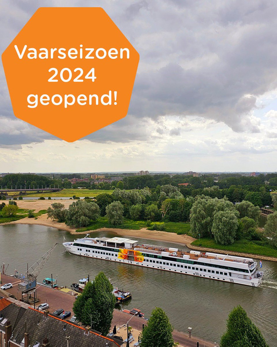De trossen zijn los! Vandaag vertrok ons aangepaste passagiersschip, MPS de Zonnebloem, weer voor de eerste vaarvakantie van het seizoen. Hiermee is het Zonnebloemvaarzeizoen officieel geopend.
Foto: <a href="/GeurtRoekel/">Geurt van Roekel</a> 
#Vaarvakantie #ToegankelijkeVakantie #MPSDeZonnebloem
