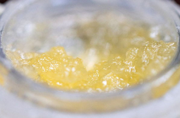 kindmedsaz's tweet image. Happy Monday fam!

Where is the smell button at on Instagram? This 𝑻𝒓𝒊𝒔𝒕𝒂𝒕𝒆 𝑻𝒓𝒊𝒂𝒏𝒈𝒍𝒆 stinks so good.

Via @mohaveco

#mohaveco #dailydabs #mohavegold

•
NOTHING FOR SALE, CONTENT IS FOR EDUCATIONAL PURPOSES ONLY, 21+