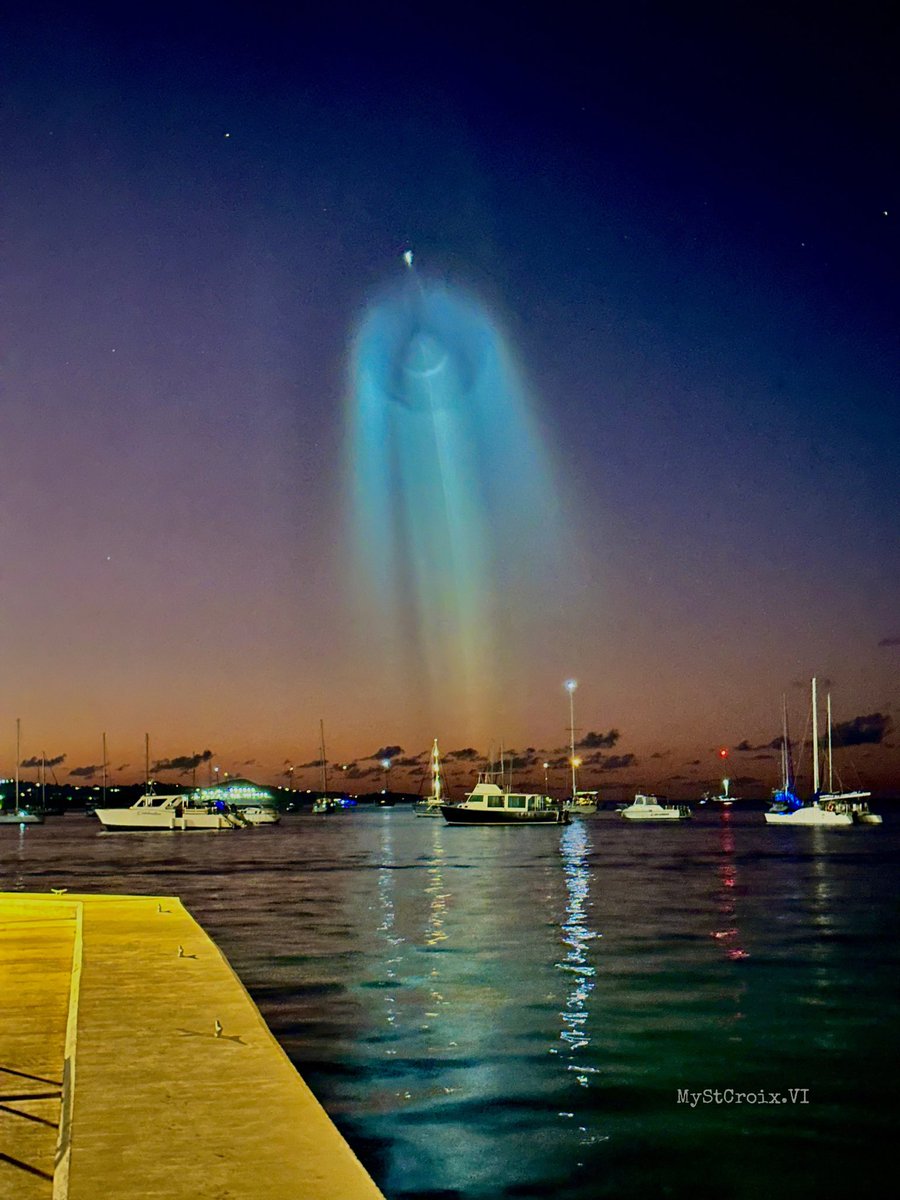 Who caught that incredible #SpaceX launch 🚀 of the #Falcoln9 last night? Here’s what it looked like from #Christiansted #StCroix