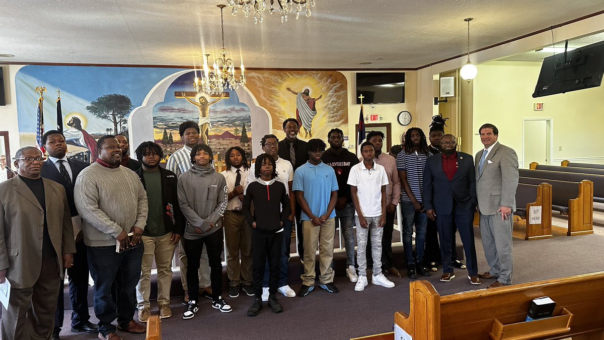 It’s was an honor to attend the Youth Day at Nazareth AME Church in the Choppee Community where <a href="/CitadelFootball/">The Citadel Football</a> Head Coach Maurice Drayton was the guest speaker!!  Thank you Coach <a href="/HCBrianSmith/">Coach Smitty</a> <a href="/KingstreeHigh/">Kingstree High School Athletics</a> for attending and introducing his friend of many years.   #BearNation