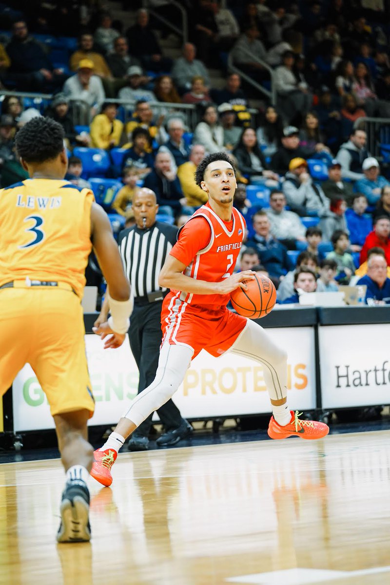 Patience has paid off for Fairfield shooting star Brycen Goodine. Through highs and lows, he never stopped pursuing his dreams. “These kinds of things take time. It’s not going to be instant gratification. You have to earn everything.” bostonglobe.com/2024/03/11/spo… @BGlobeSports