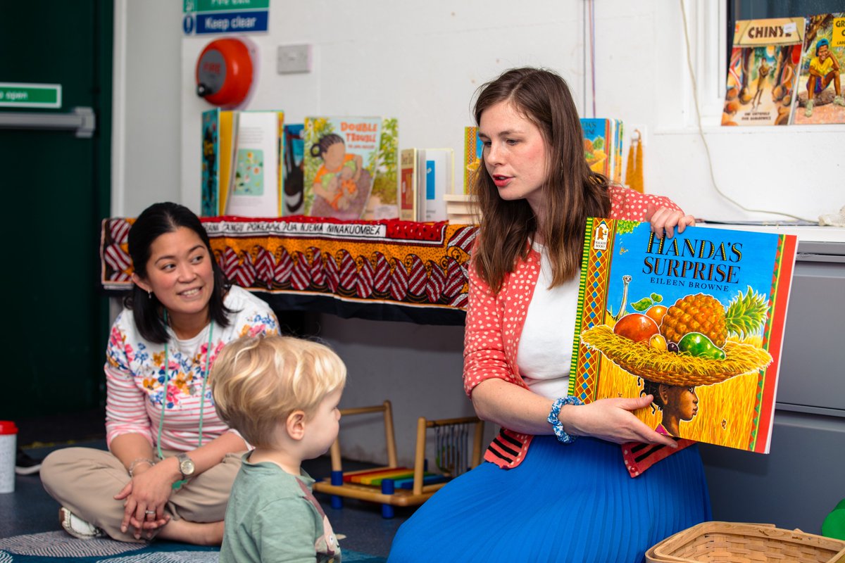 An amazing research project co-produced by our own @DaisyAPowell & @drhollyjoseph w/ members of the local community, will be highlighted tonight on @BBCSouthNews, as the vital project, encouraging children’s reading through story book sessions, requires urgent funding.