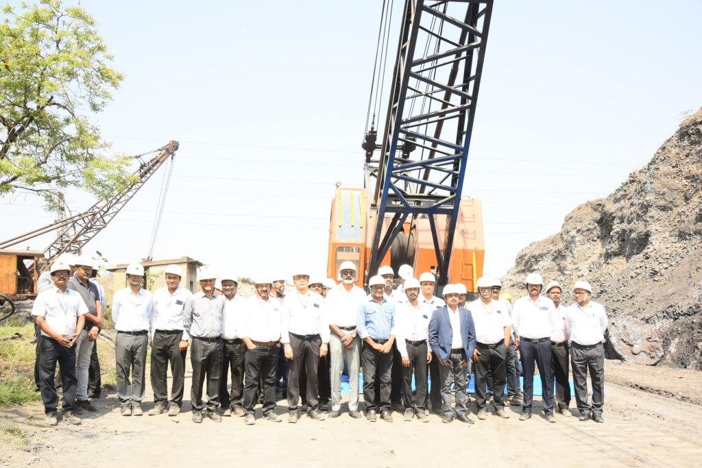 sailrsp1's tweet image. ଆରଏସପି ଏଫ ଏମ ଏମ ସାମୁହିକଙ୍କ ଦ୍ଵାରା ନିଜସ୍ୱ ରୂପେ କ୍ରଲର୍ କ୍ରେନ୍ ର ସଫଳ ପୁନର୍ନିର୍ମାଣ #innovation #skill #enterprising #savings