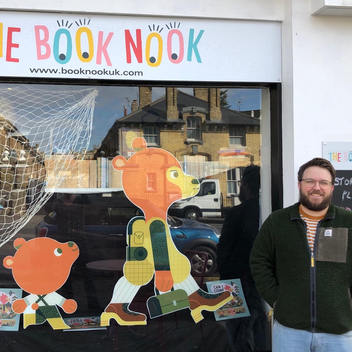 Such a lovely event with author and illustrator @owendaveydraws this weekend!! We now have a gorgeous window display AND *signed* copies of #CanIComeToo? to buy here 👉 booknookuk.com/product/signed…