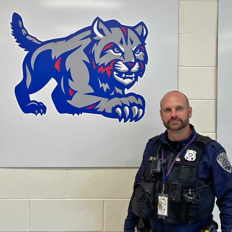 ICYMI: Last week, Officer Rich Eckel began his role as School Resource Officer (SRO) for SCSD! This was made possible thanks to the support & cooperation of the Town of Schodack Police Dept, the Town of Schodack, our board of ed. & our community. More @ tinyurl.com/2ddx462u