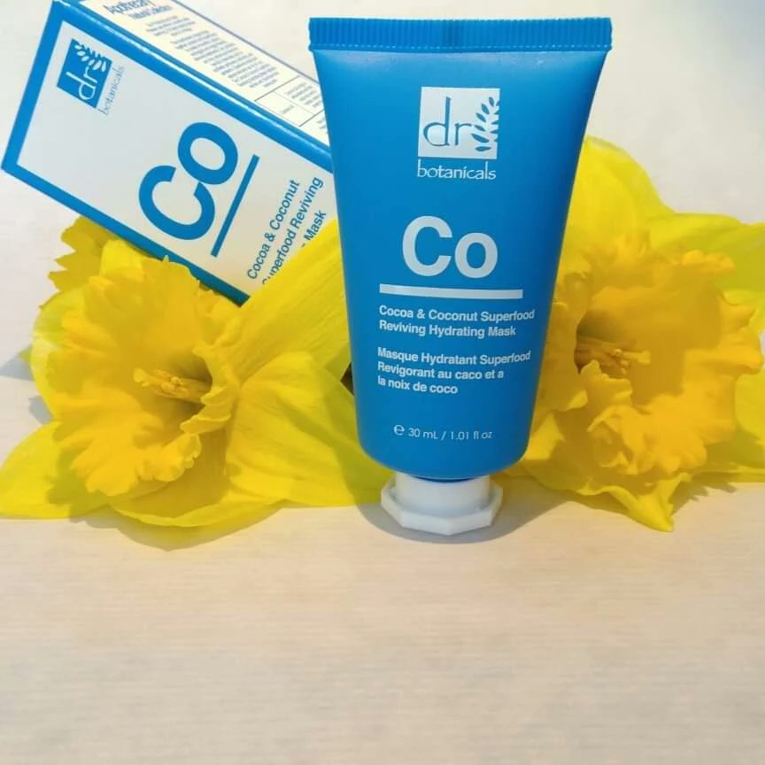 GHerblot's tweet photo. Masque Hydratant Superfood
@drbotanicals
Appliquez sur peau sèche après l'avoir nettoyée, laissez poser entre 5 à 10 mn, rincez et tout celà une à deux fois par semaine.
#drbotanicals #beauty #skincare #masquebeaute #hydratation #beautiful #timebeauty #pretty #frenchinfluence https://t.co/a17VK1f9rq