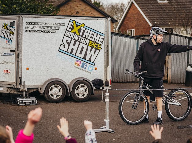 Big start today for everyone and the #bigwalkandwheel for @Sustrans 

I am delighted to have my team back to the forefront of support for this one! Enjoy everyone!!