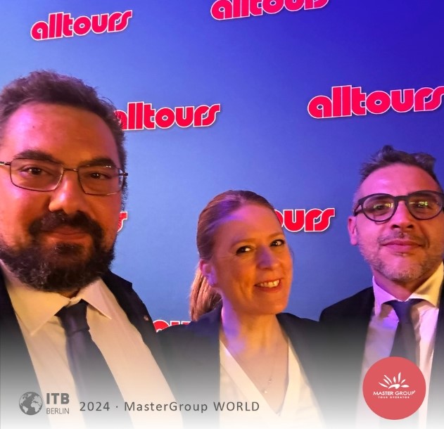 MasterGroupTO's tweet photo. Anche quest'anno l'𝐈𝐓𝐁 𝐁𝐞𝐫𝐥𝐢𝐧 si è confermata un'esperienza entusiasmante, consolidando la posizione di incontro di rilievo nel panorama del turismo internazionale.

#ITBberlin #berlin #mastergroup #touroperator #travel #mastergrouptouroperator #siamoitalia #italia #fair https://t.co/hWLfVPXBA6