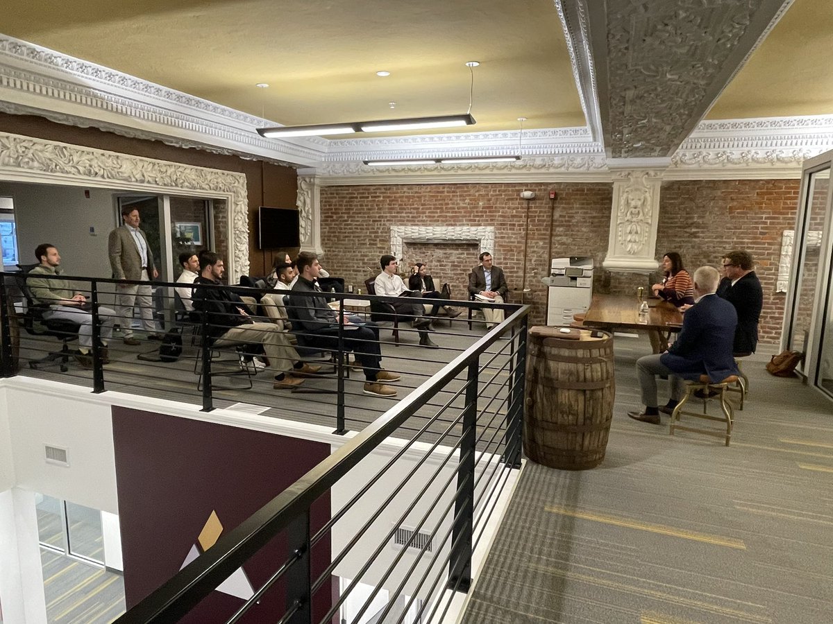 FredSutterlin's tweet image. It was an honor joining Taylor Thompson, Jenny Johnston and Dustin Coffman as we hosted and led a @UofLbiz School MBA class in our office. What a great and engaging group!   
Thank you Patrick Nessenthaler, CFA, CAIA, MAI, CRE
@prgproperty 
#RealEstateFinanceandInvestmentsClass