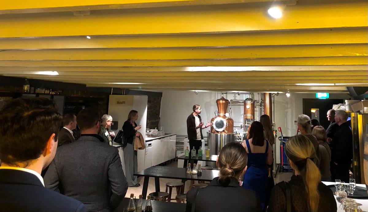 Last week we held our first Business Supporters event! A big thank you to all who attended and to @HolyroodWhisky for hosting us at their beautiful distillery. Find out more about our Business Supporters programme here👇 ewh.org.uk/support-us/bus…