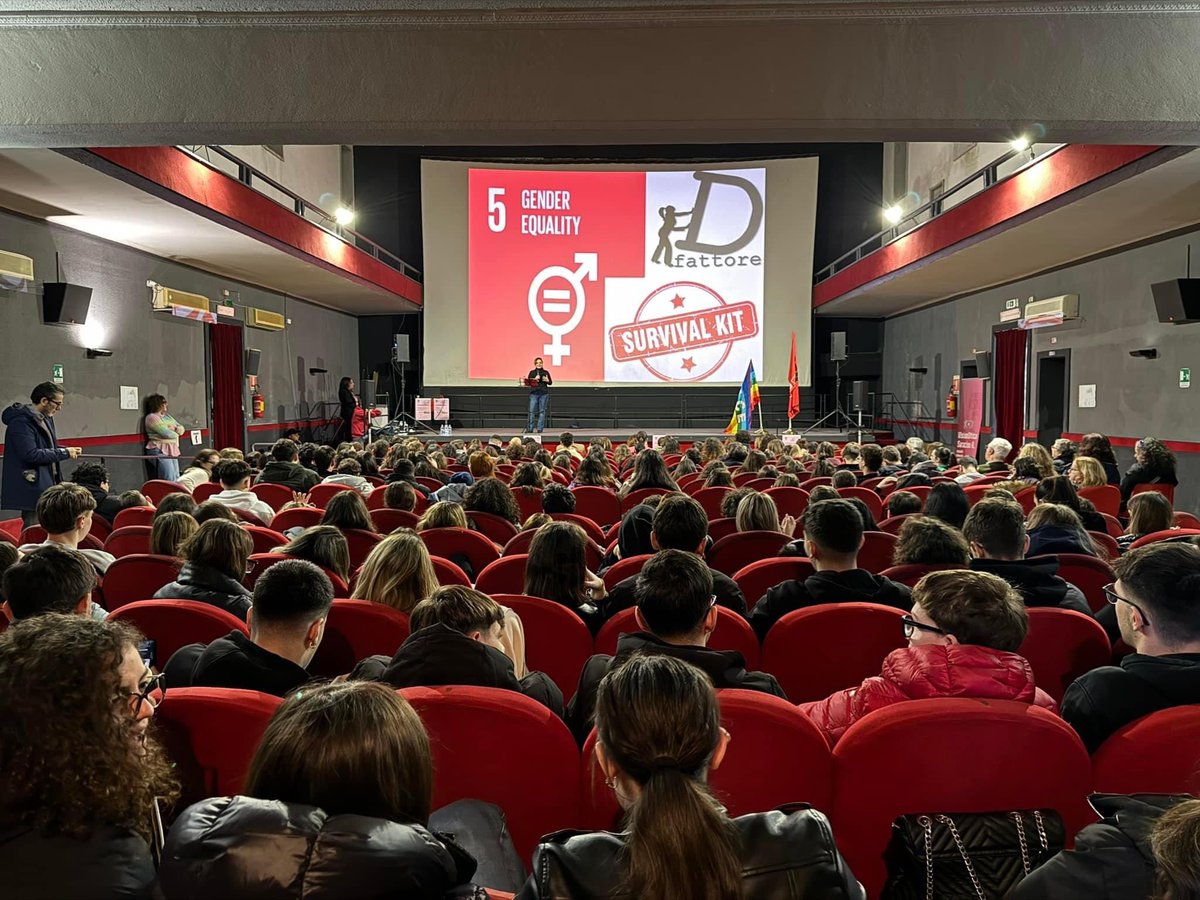 Dobbiamo costruire un #patto di impegno politico #comune con le #nuovegenerazioni a partire dalle #scuole e dagli studenti. 

Cgil Puglia
Flai Puglia
<a href="/cgiltaranto/">CGIL Taranto</a>
@flaicgiltaranto