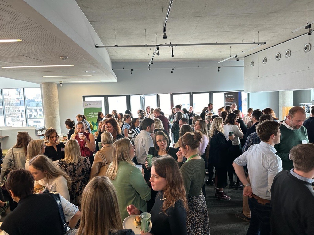 Box Twenty tweet media