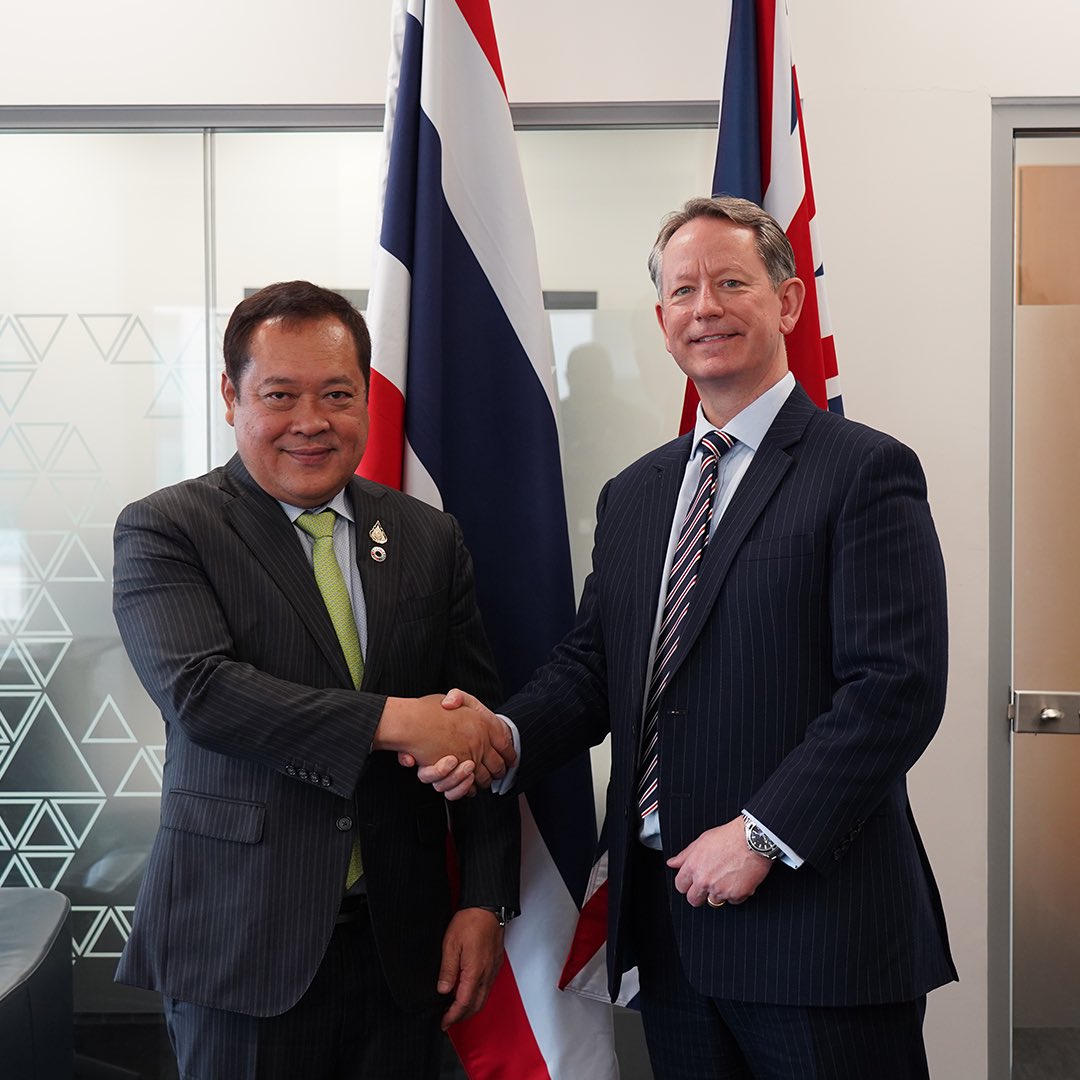Great to meet Thailand's Justice Minister Tawee Sodsong. We spoke about the rule of law, prison reform & the inspirational education programme he saw at HMP Chelmsford to help offenders into work and cut crime. We'll continue sharing our expertise to bolster our justice systems