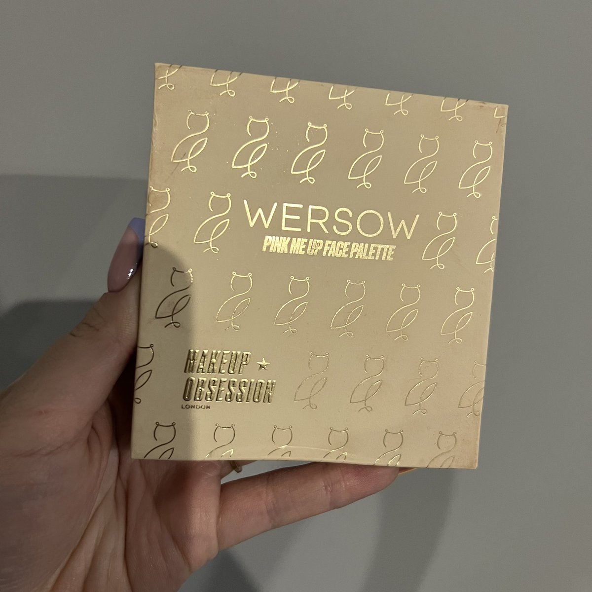 𝔣𝔞𝔫𝔱𝔞 🌙 tweet media