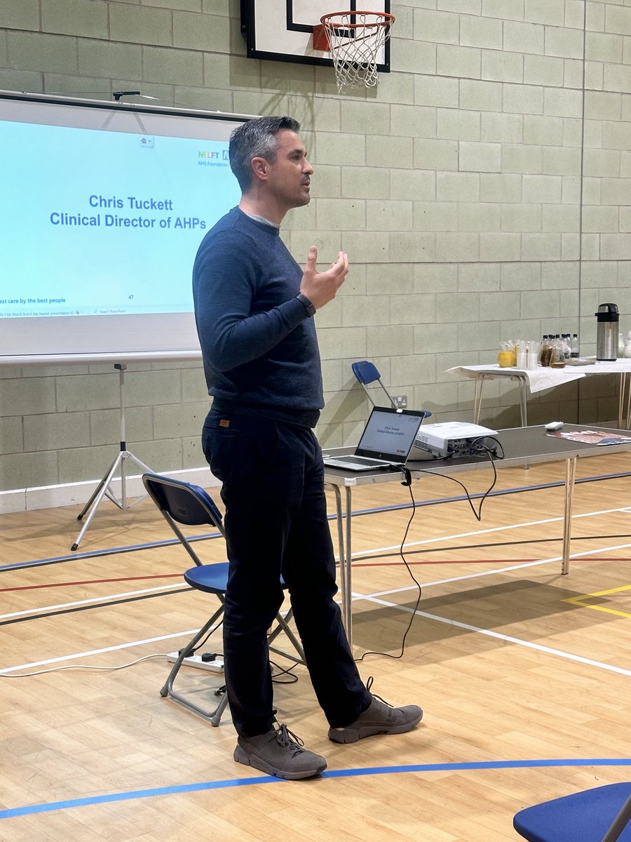 @nelftemn Chris talking about the top things to consider being a white leader :being curious, acknowledge your position of privilege and reflect, look at your own biases, empathetic engagement, authentic conversations, interactions that are vulnerable, courages platforms & voices